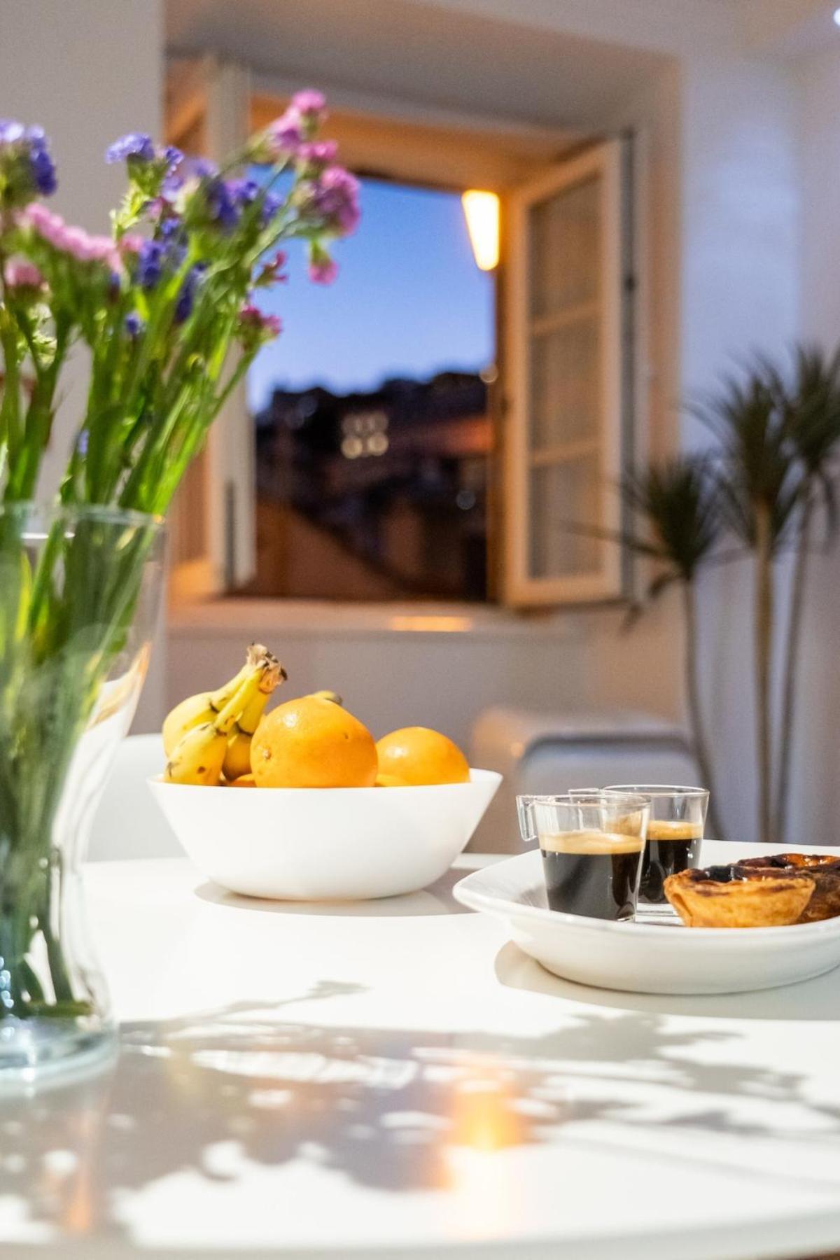 Apartment Alfama, The Heart Of Fado - Minutes From Tram 28 *